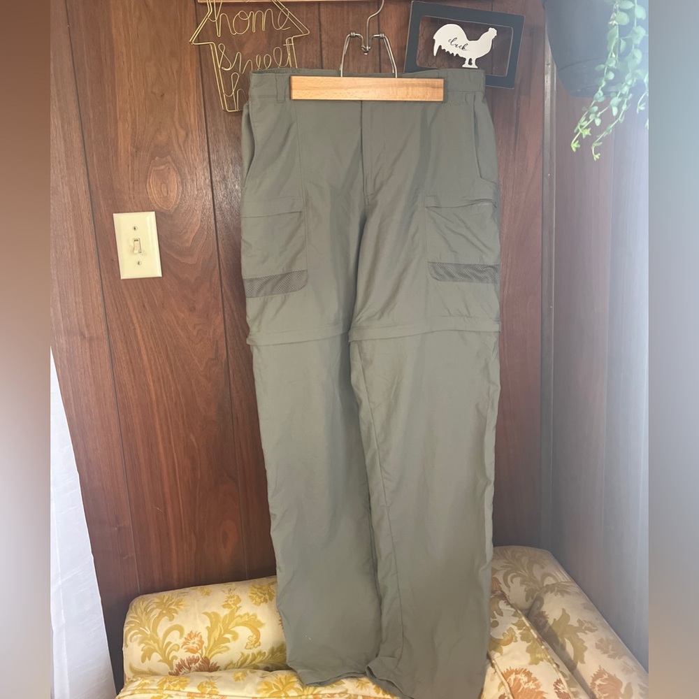 Columbia pants/shorts